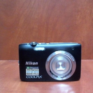 NIKON S2800