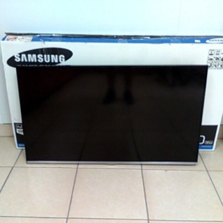 SAMSUNG UE40J5100