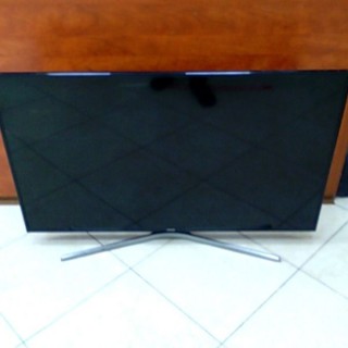 SAMSUNG UE50MU6102